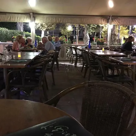Boulevard De La Croisette, Marlyne 1 شقة